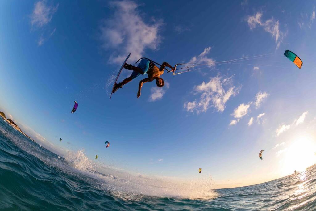 Mangroovy Seafront - Great Kite Surfing شقة